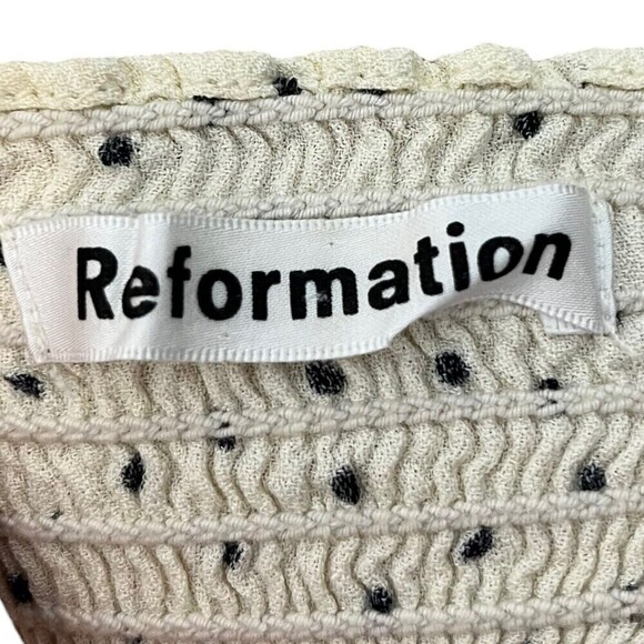 Welcome to my closet! - Picture 2 of 3